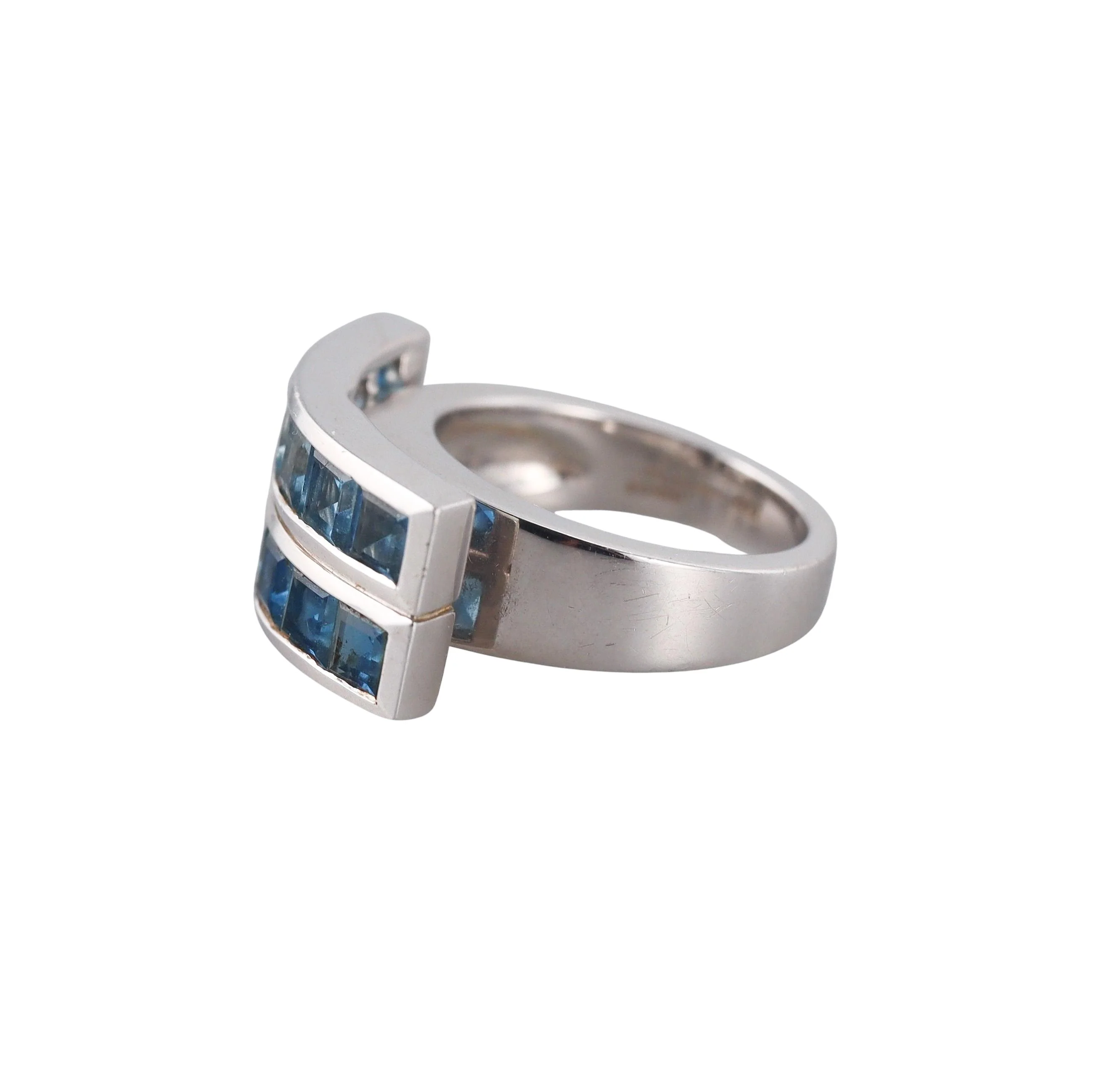 Garrard Blue Topaz Gold Ring