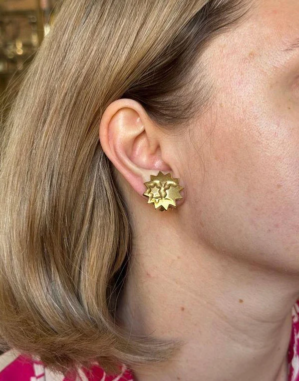Tiffany  Co Angela Cummings Gold Sun Star Earrings