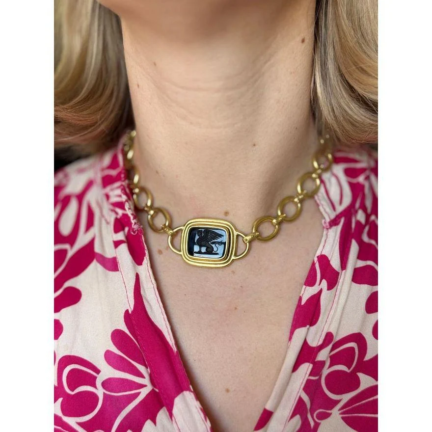 Elizabeth Locke Gold Onyx Intaglio Sphynx Toggle Necklace