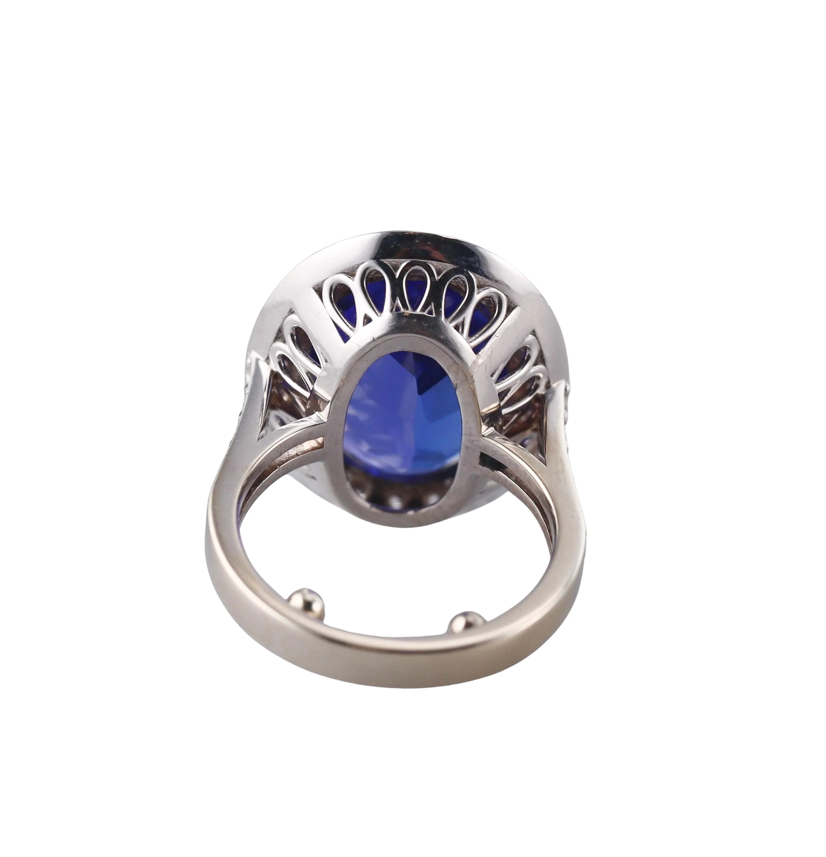 10.76ct Tanzanite Diamond Gold Cocktail Ring