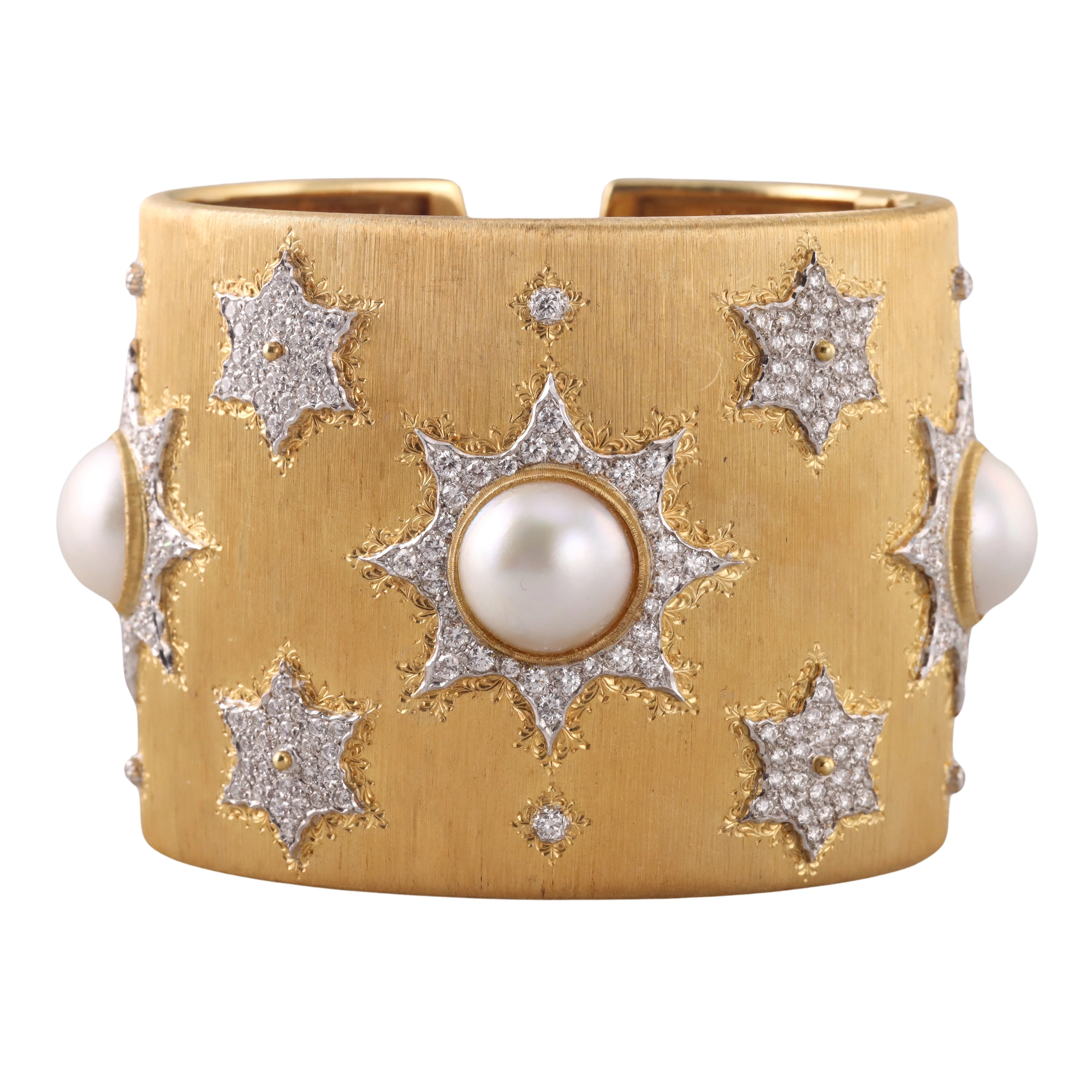 Mario Buccellati Pearl Diamond Gold Cuff Bracelet