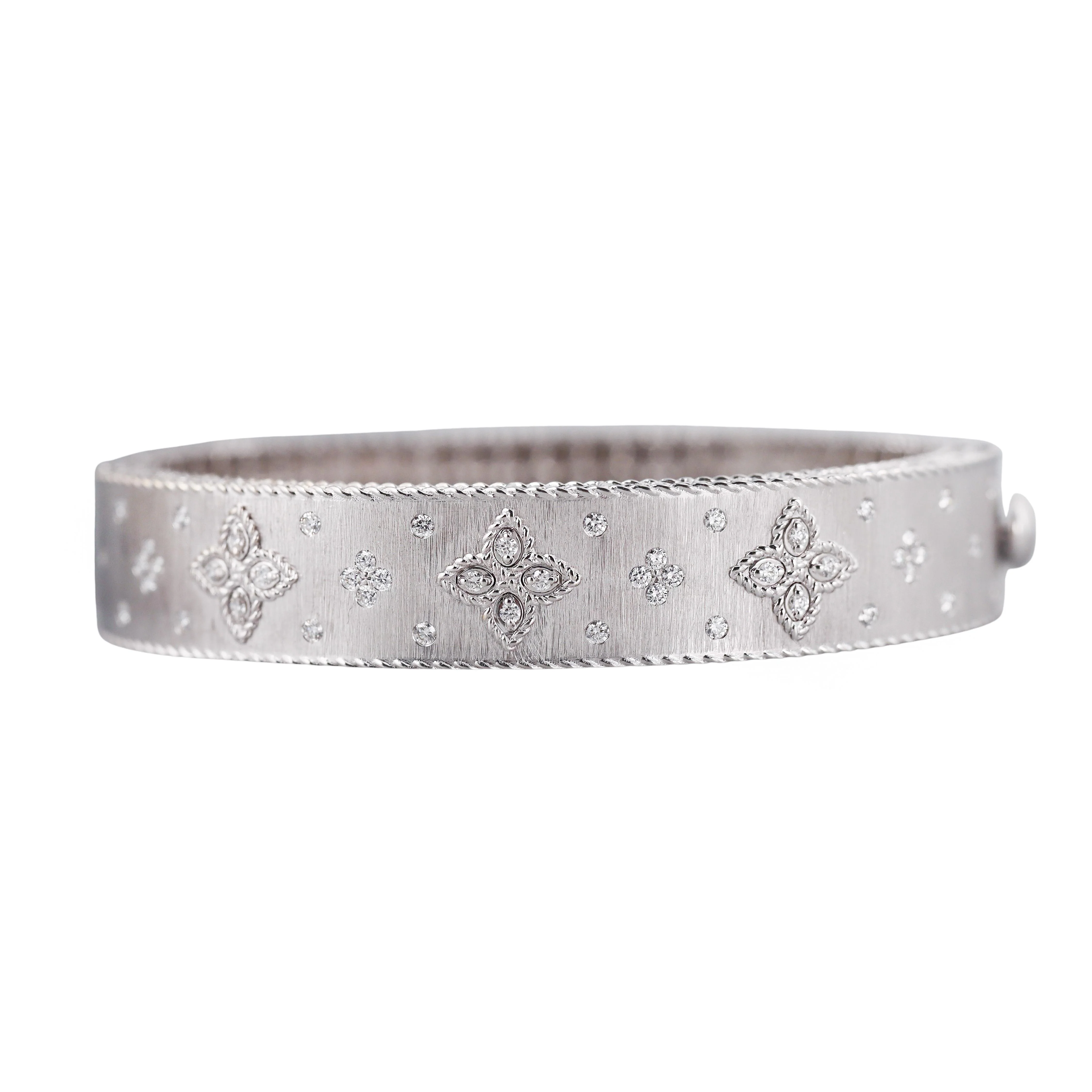 Roberto Coin Venetian Princess Diamond Gold Bangle Bracelet