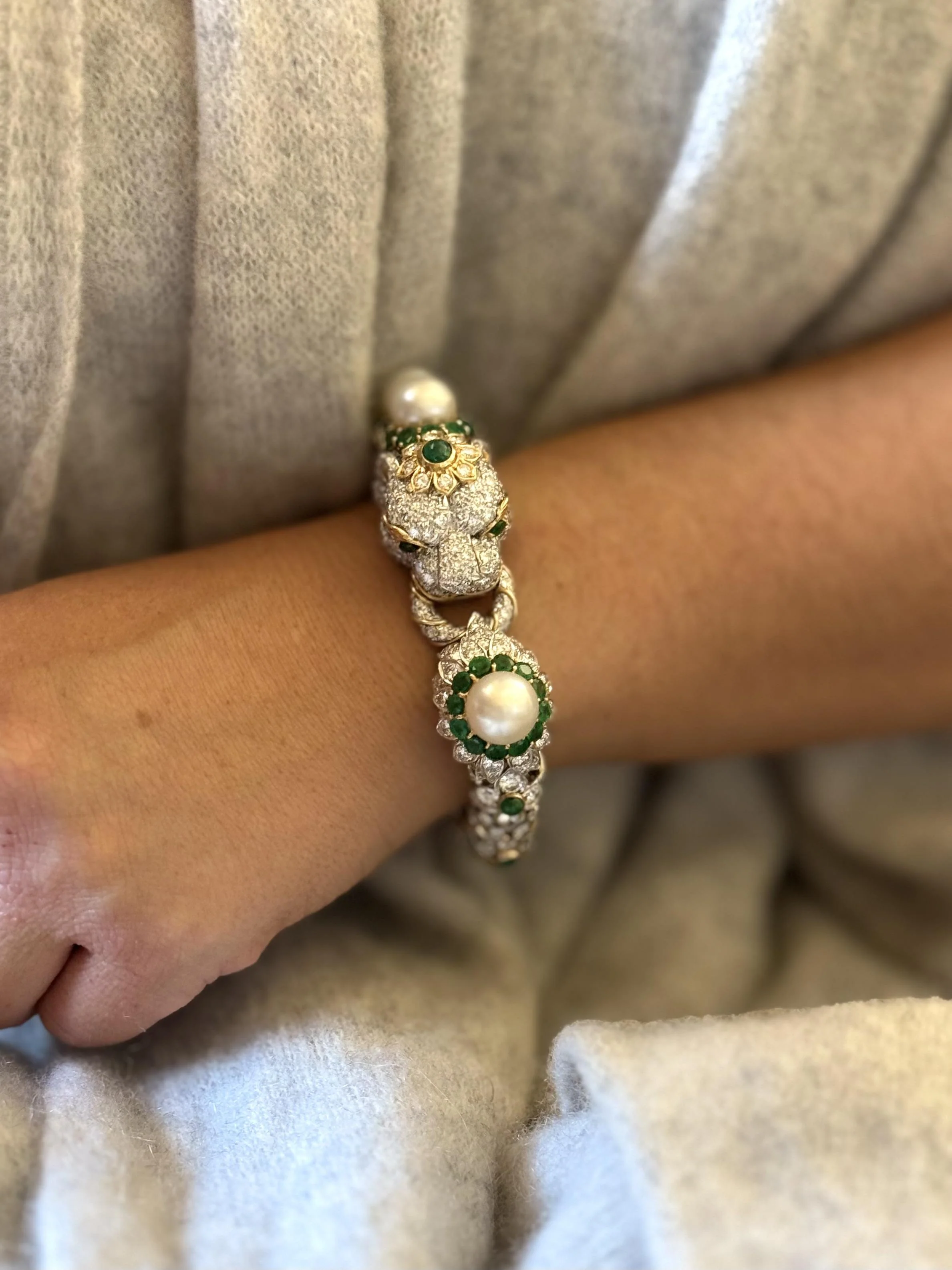 David Webb 27 Carat Diamond Emerald Pearl Gold Platinum Panther Bracelet Watch