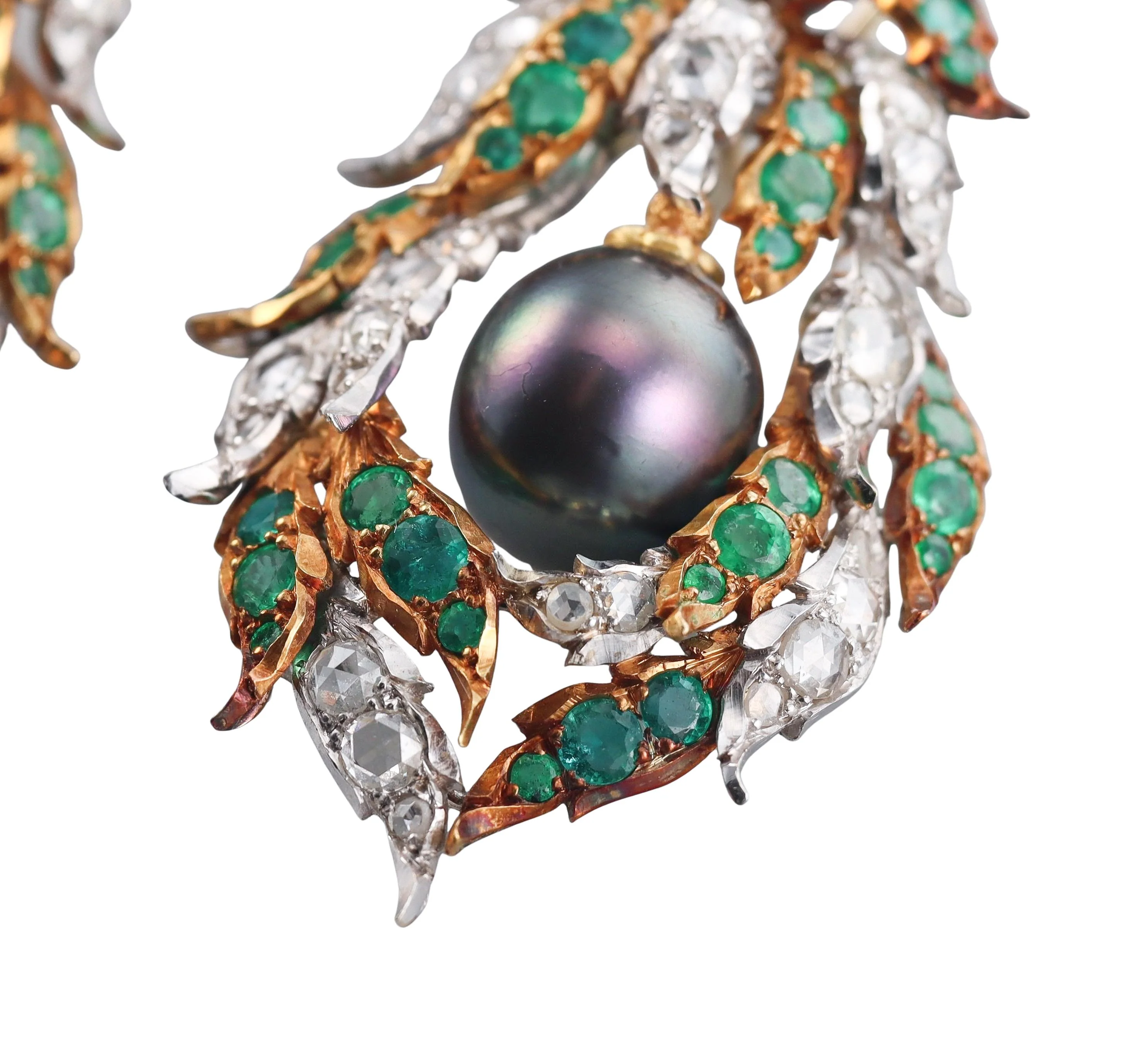 Buccellati Black South Sea Pearl Emerald Diamond Gold Earrings