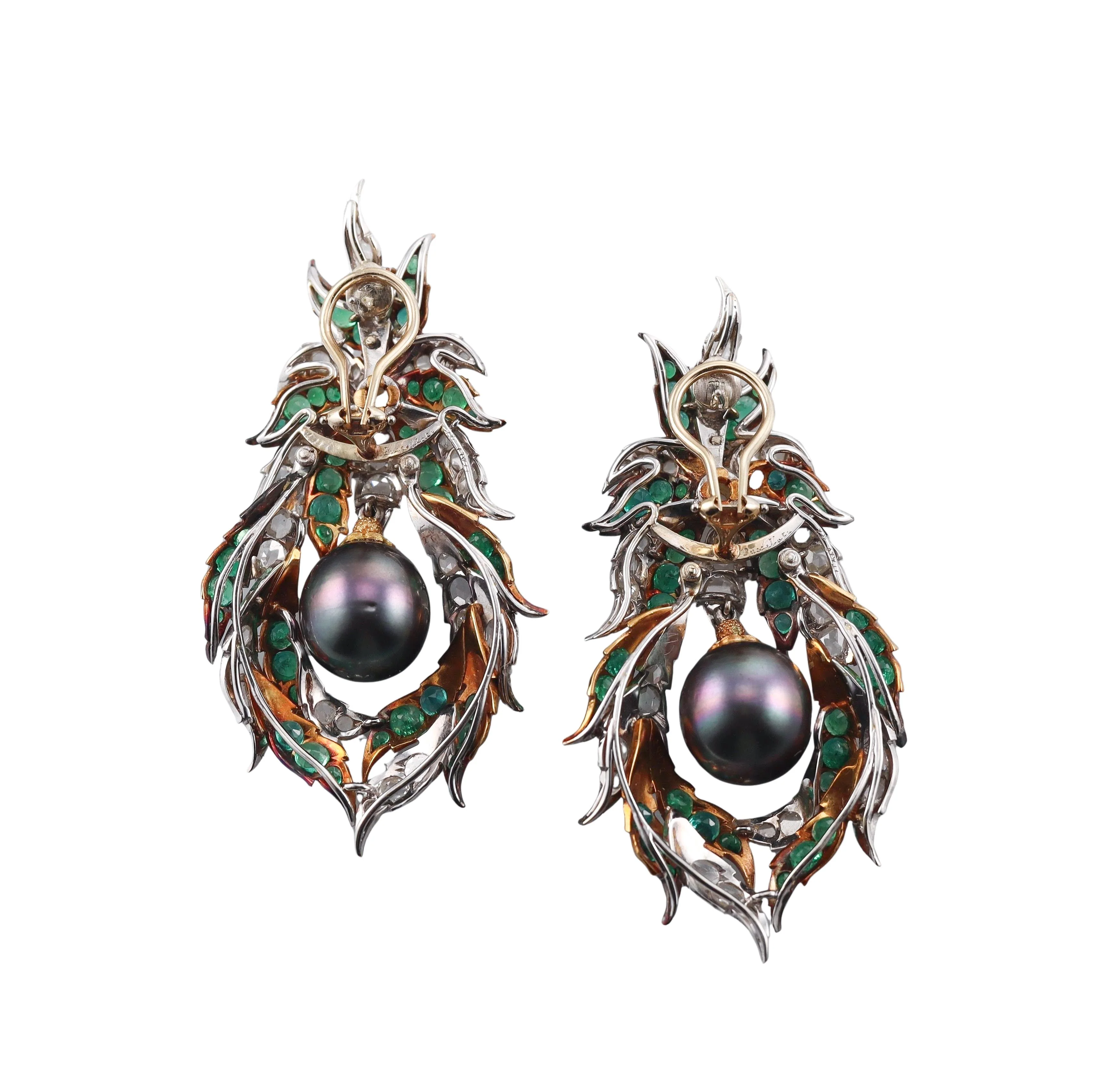 Buccellati Black South Sea Pearl Emerald Diamond Gold Earrings