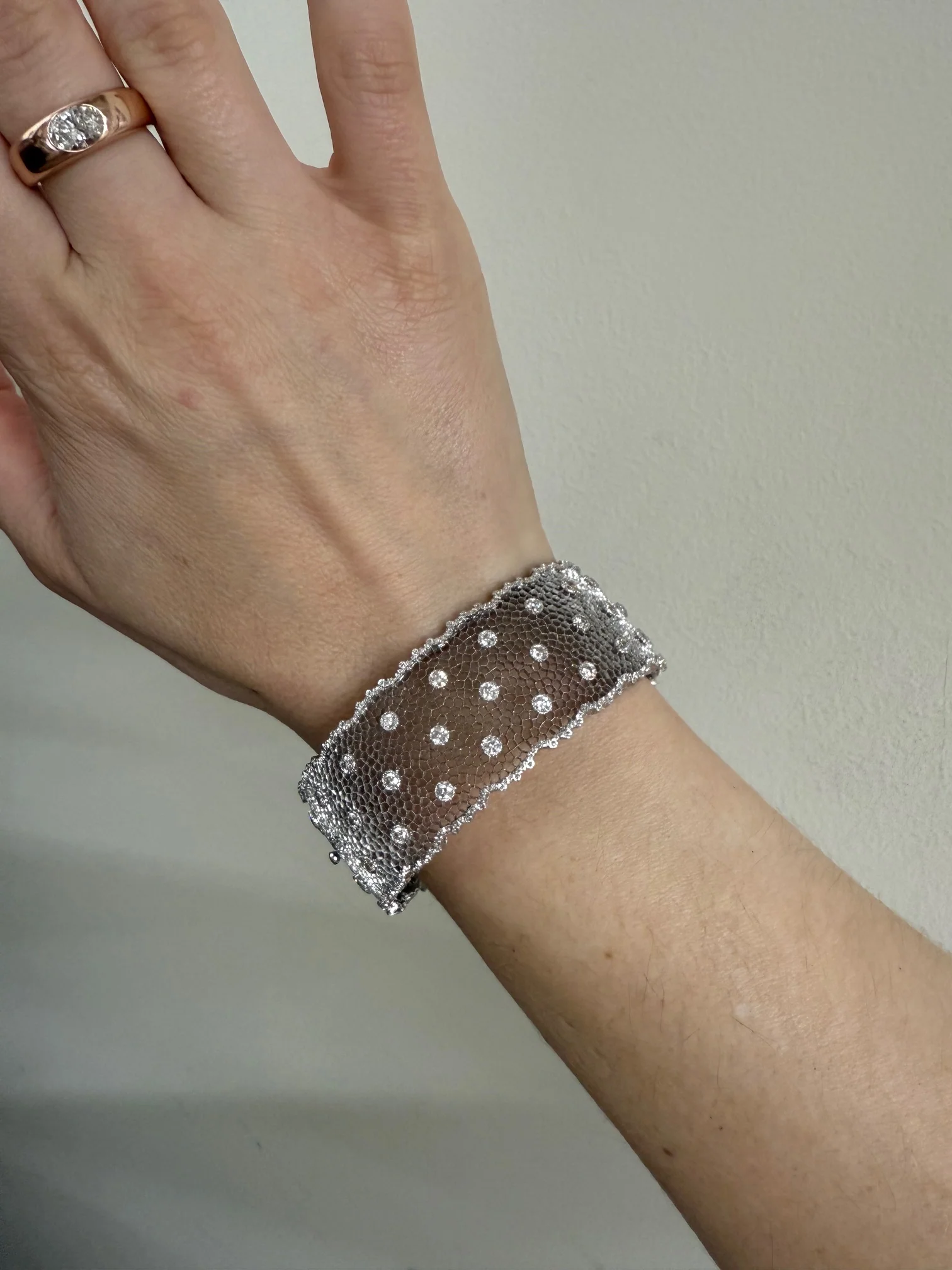 Buccellati Honeycomb Gold Diamond Bracelet