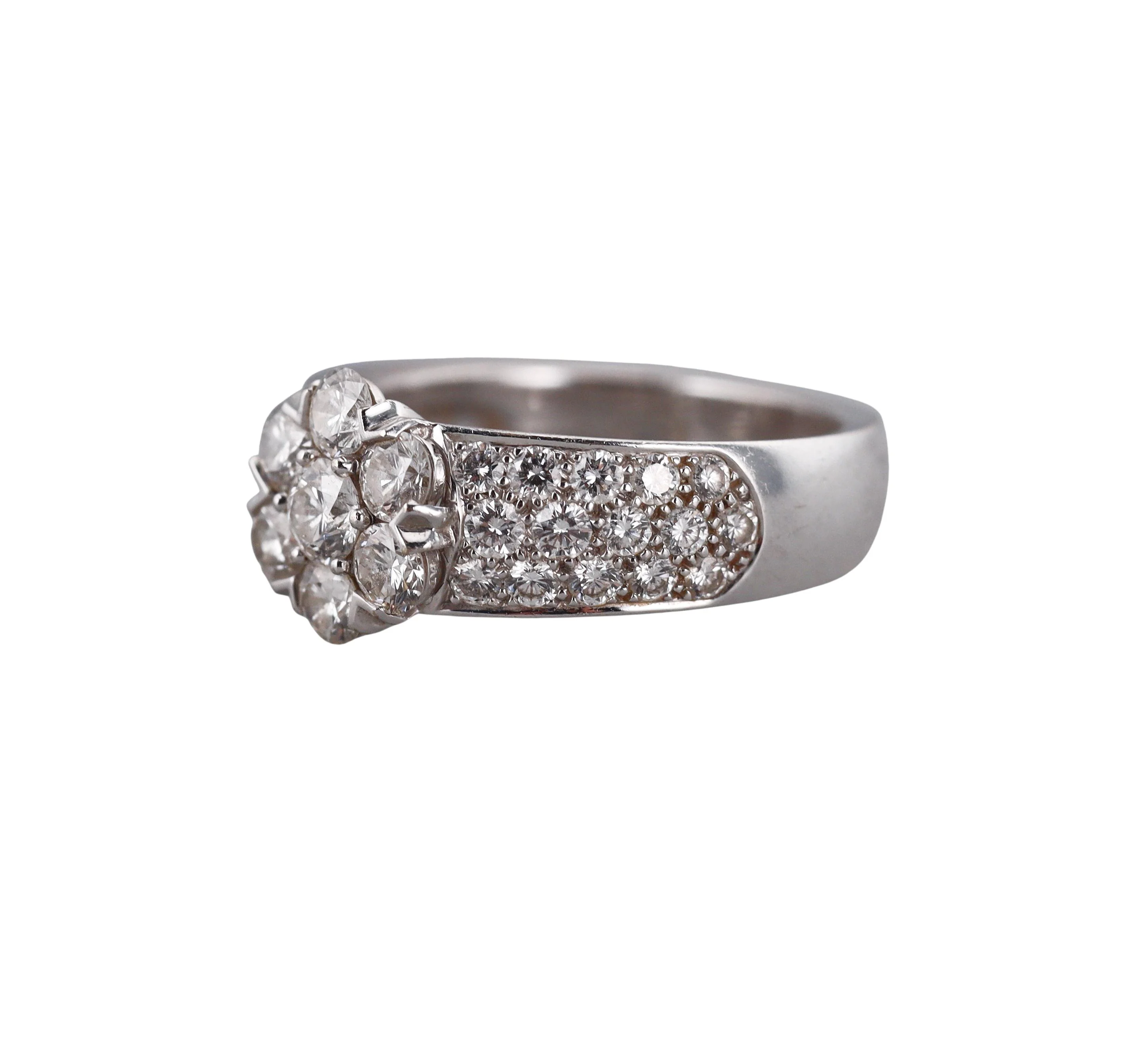 Van Cleef Arpels Fleurette Diamond Gold Ring