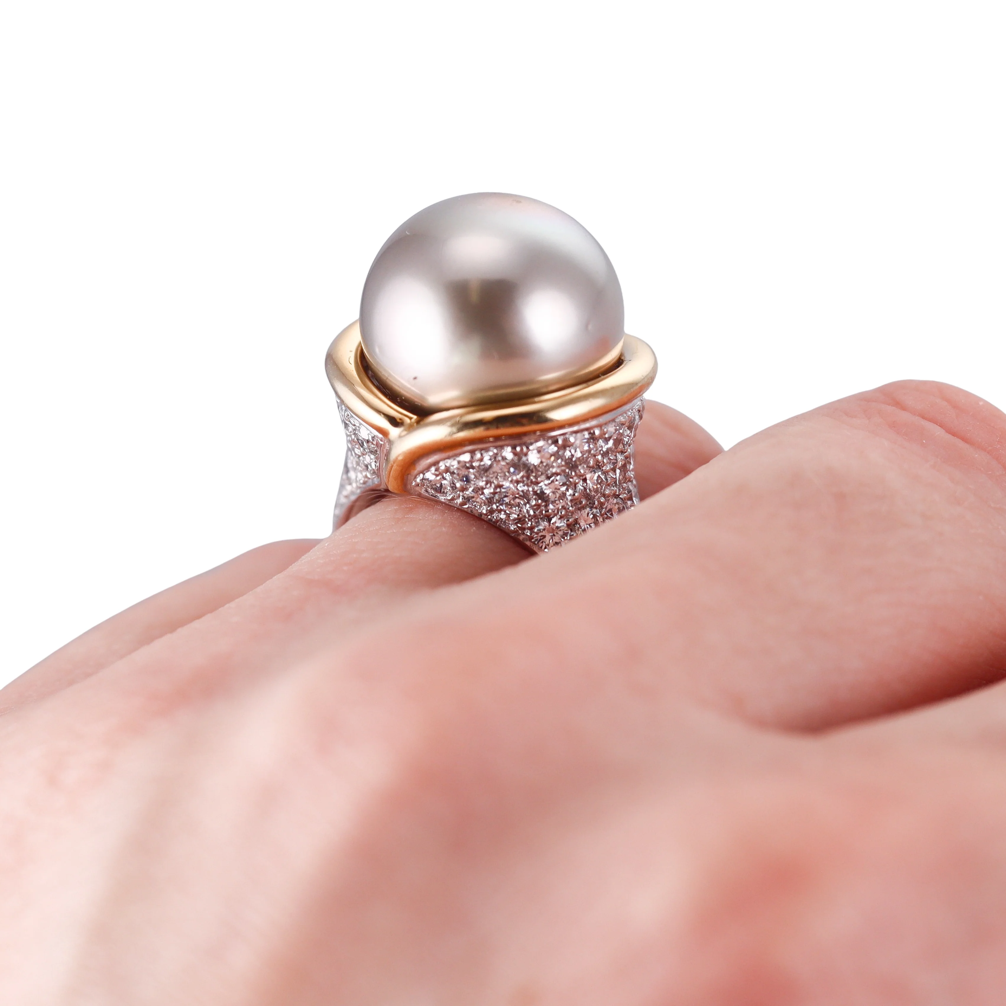 Angela Cummings Assael Diamond South Sea Tahitian Pearl Gold Platinum Ring