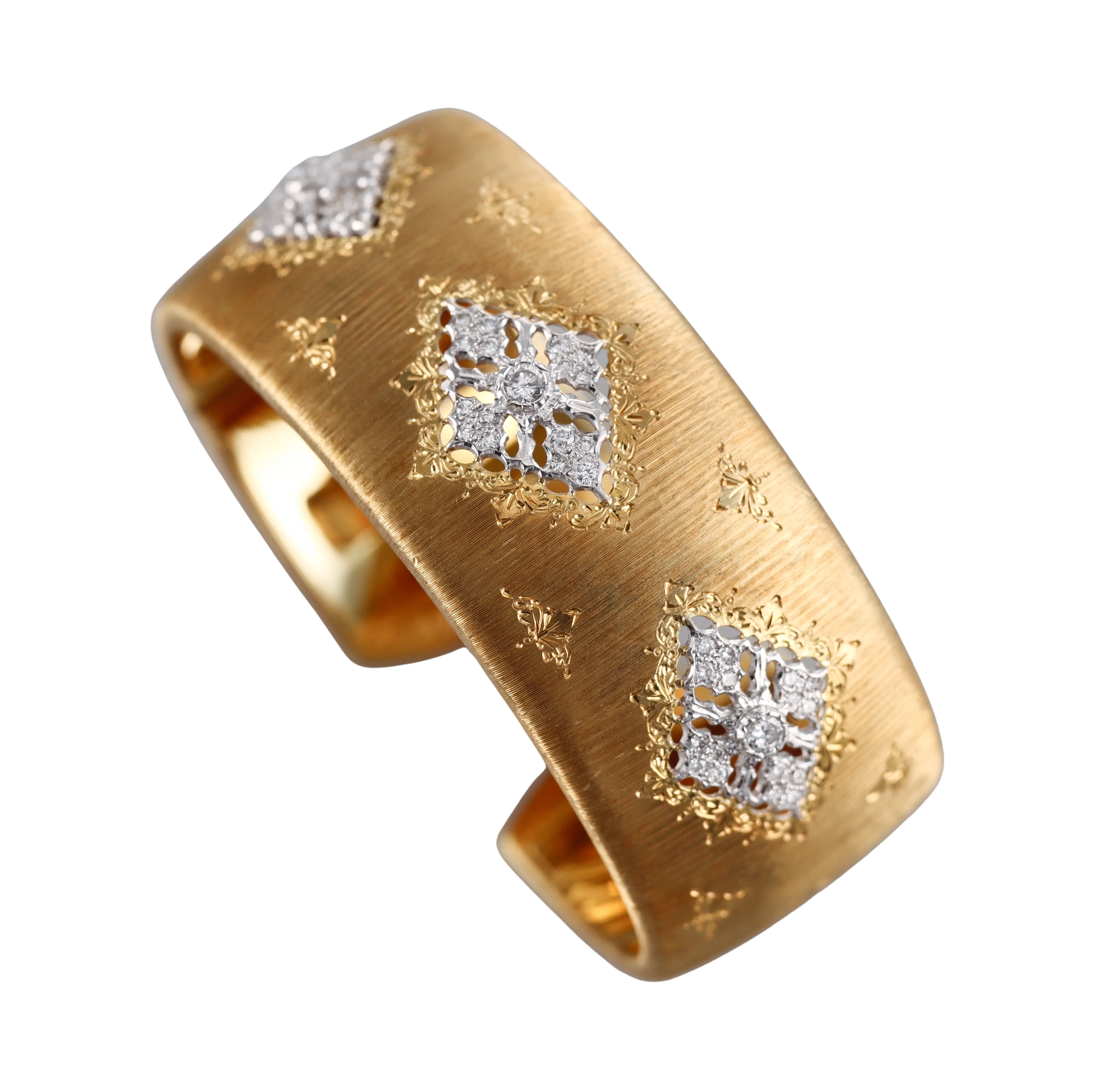 Mario Buccellati Classic Cuff Diamond Gold Bracelet