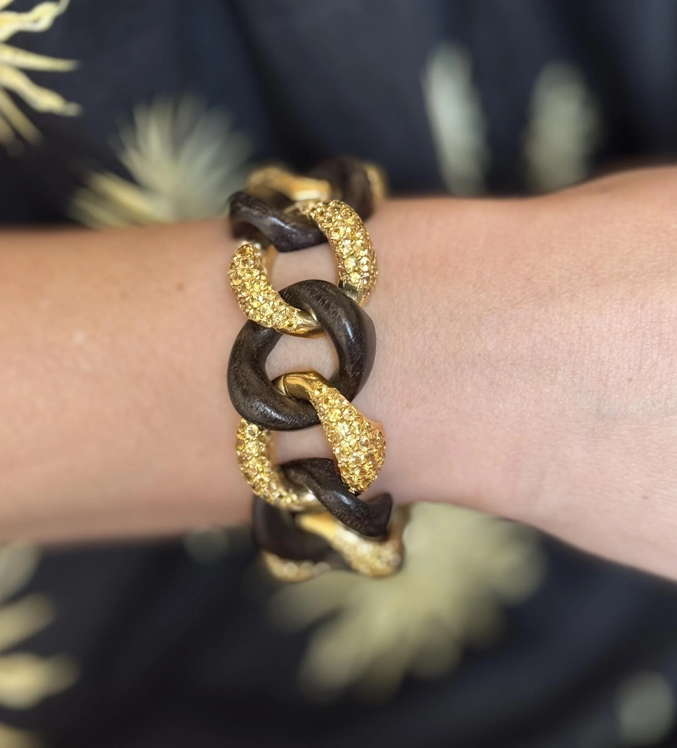 Seaman Schepps Yellow Sapphire Wood Gold Medium Link Bracelet