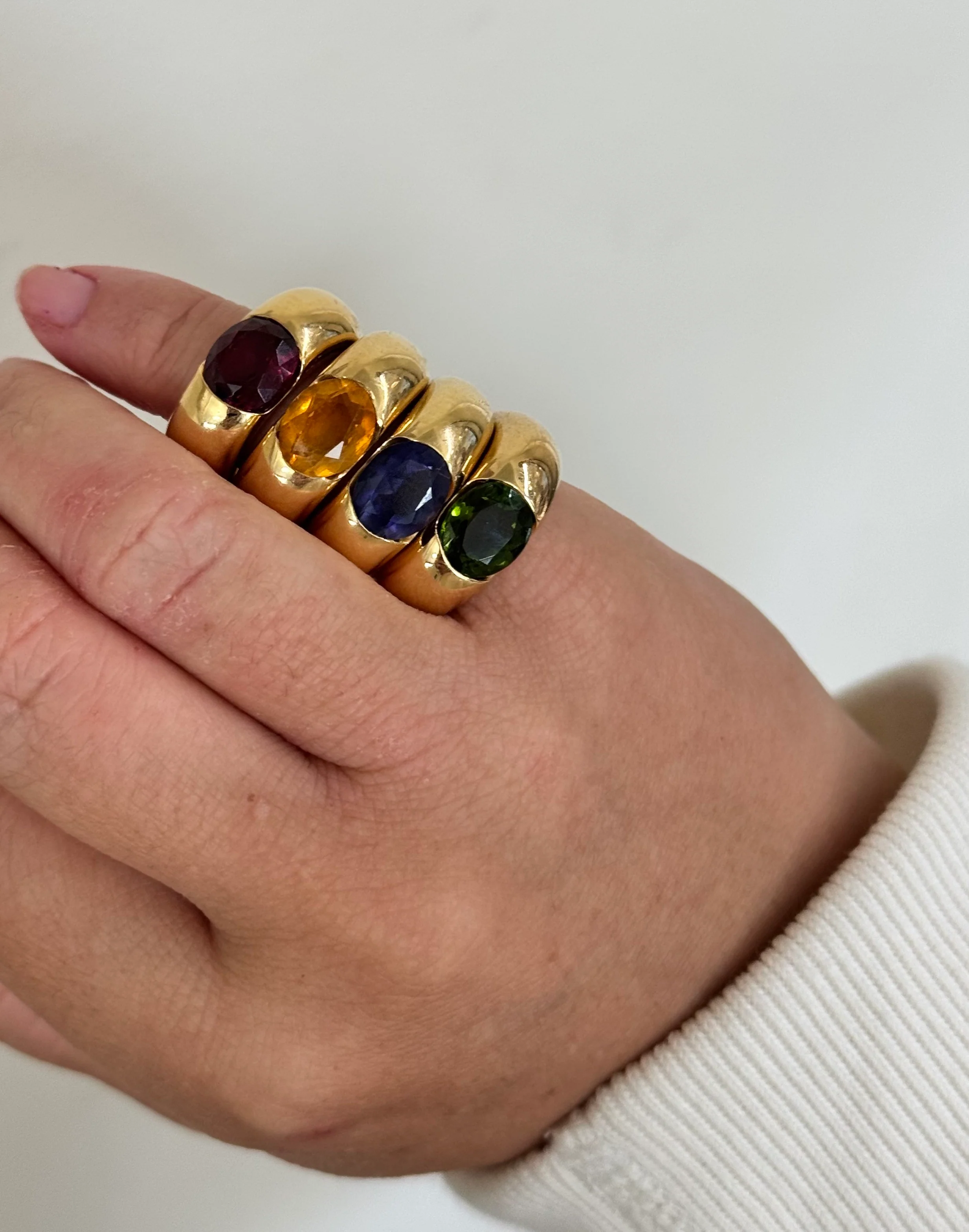 Cartier Ellipse Iolite Gold Ring