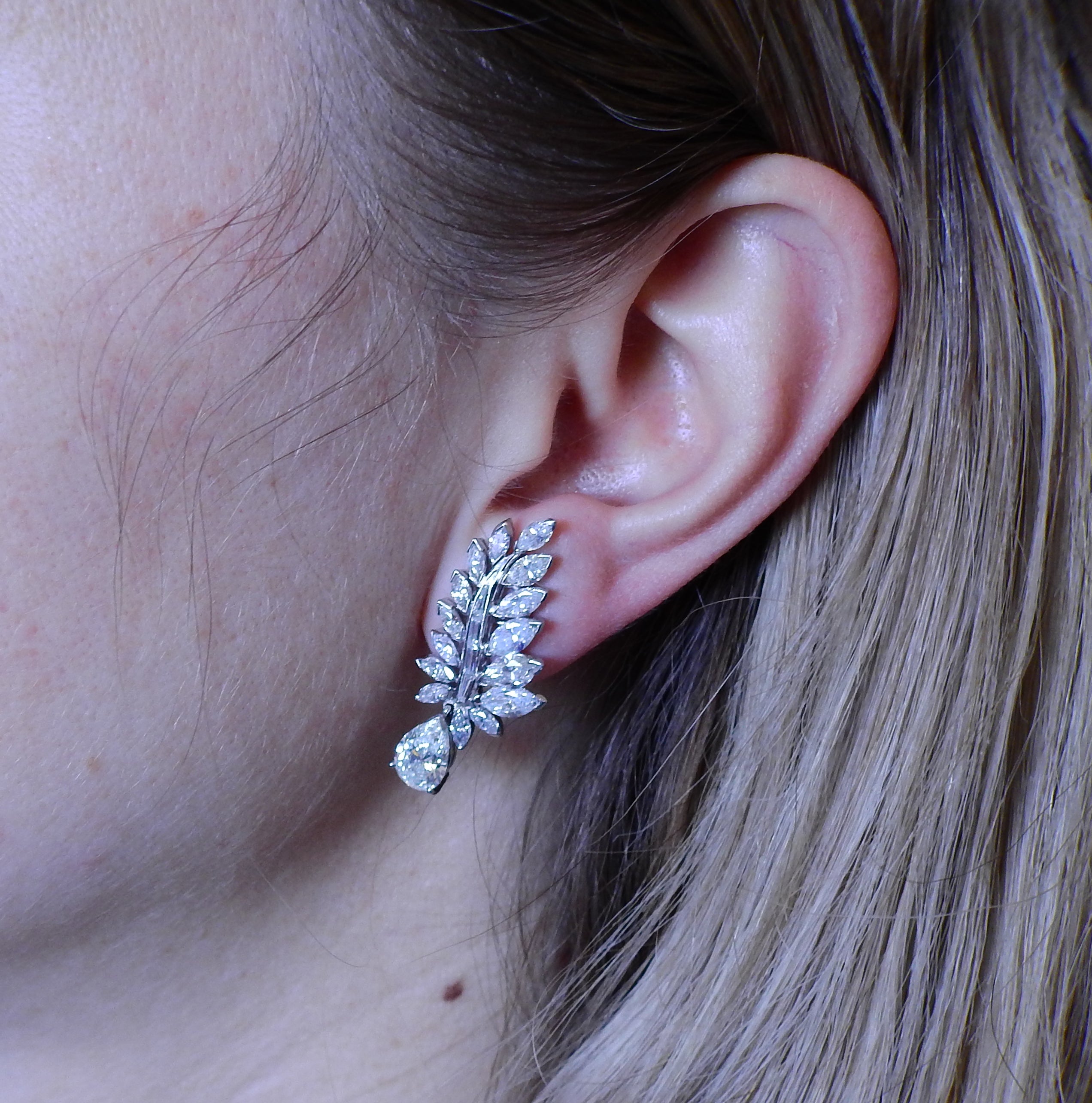 Iconic Mid Century 7 Carats Diamond Platinum Earrings - Replica Luxury Handbag Store