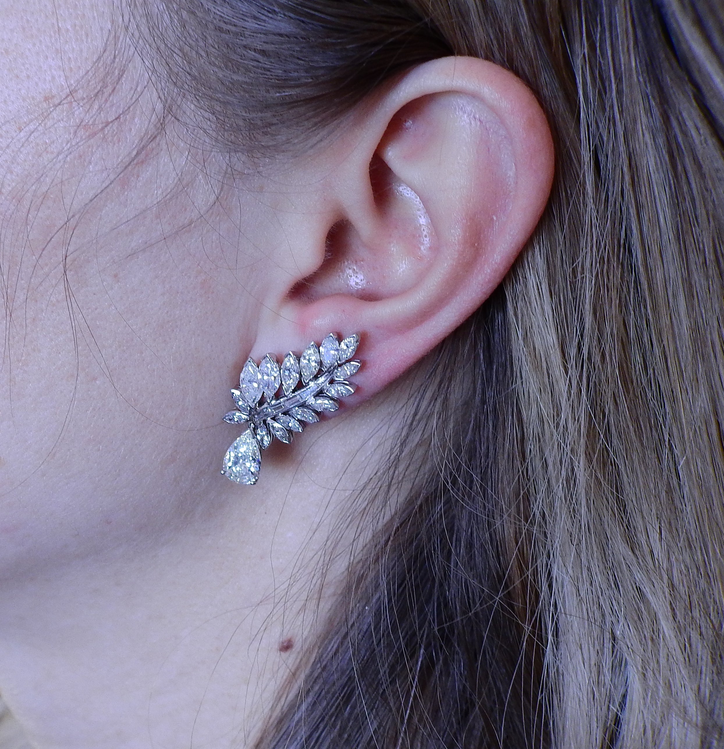 Iconic Mid Century 7 Carats Diamond Platinum Earrings - Replica Luxury Handbag Store