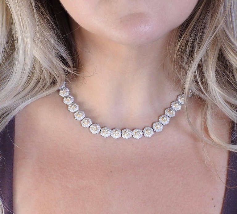 Buccellati Gold Diamond Flower Necklace - Replica Luxury Handbag Store